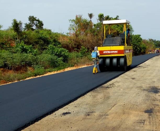 how-to-control-asphalt-and-stone-base-in-road-construction